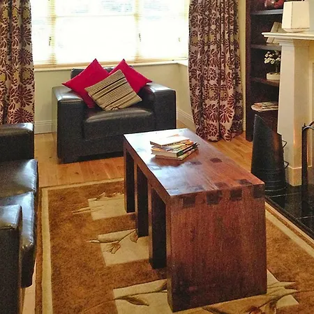 펜션 Holiday Homes - Eir031013-fyb